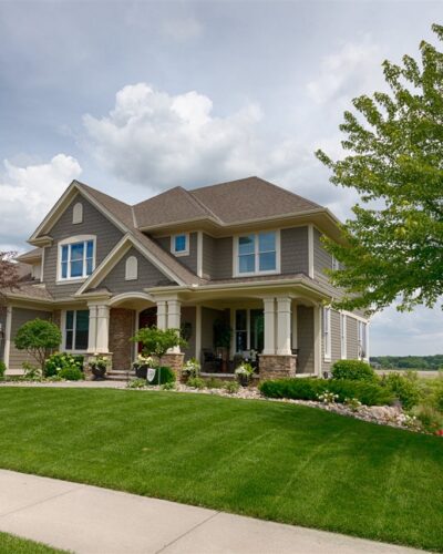 beautiful landscaping Dallas | Be Informed Home Inspections